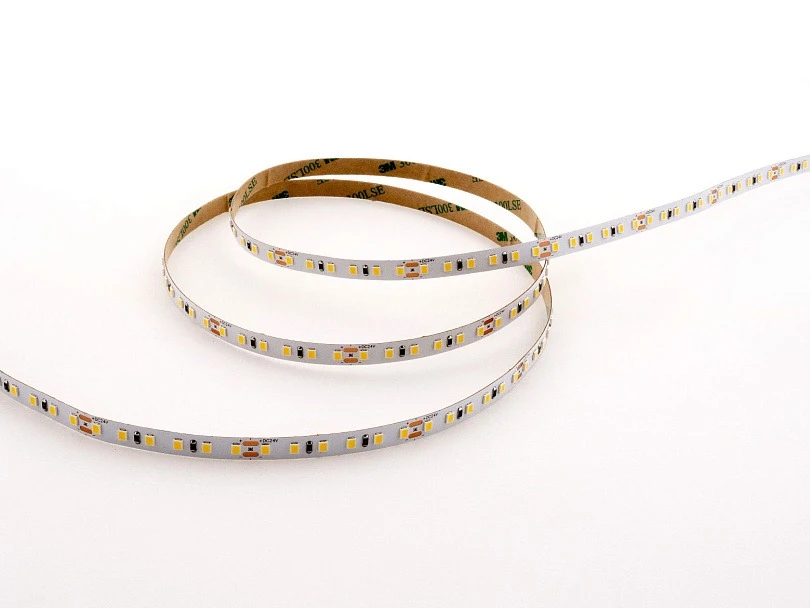 Светодиодная лента (lp) 2835 нейтральная (5W / 24V / 4000к / 120д.м / 720 лм/м / 8 мм) рез. 50 мм